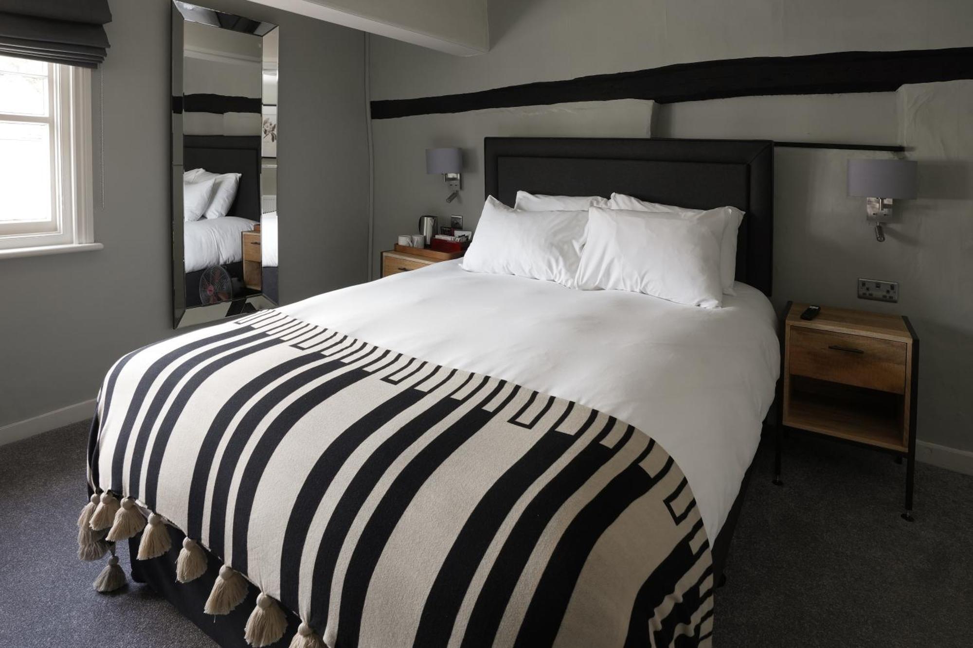 The Windmill Hotel Maidstone Eksteriør billede