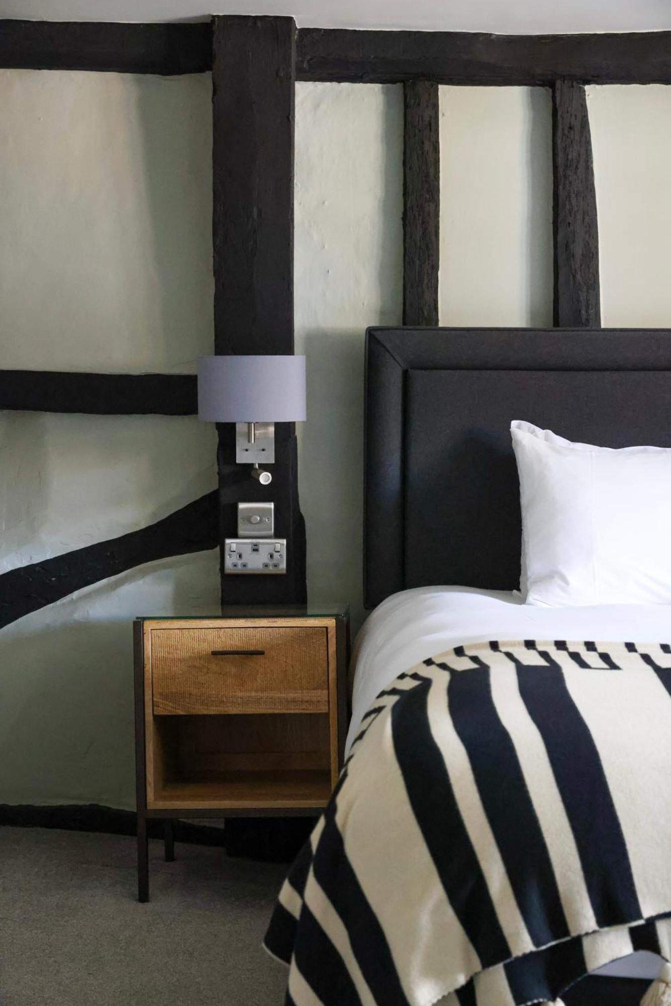 The Windmill Hotel Maidstone Eksteriør billede